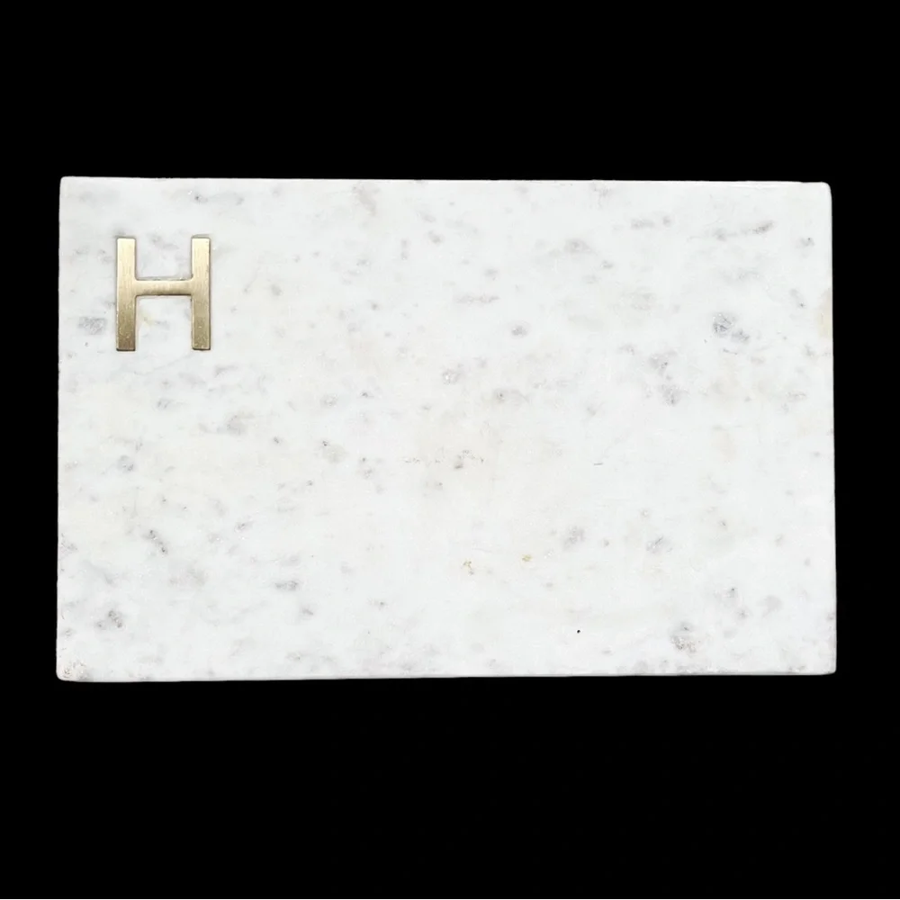 NWT Williams Sonoma Marble & Brass Monogram “H”Board